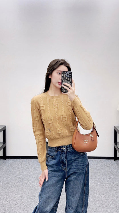 Round neck crochet letter sweater