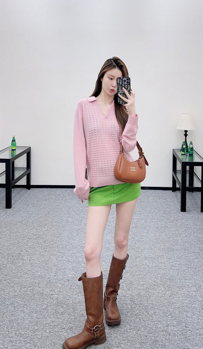 Located Half-Open Sweater