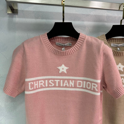 25 Early Spring Round Neck Short Sleeve