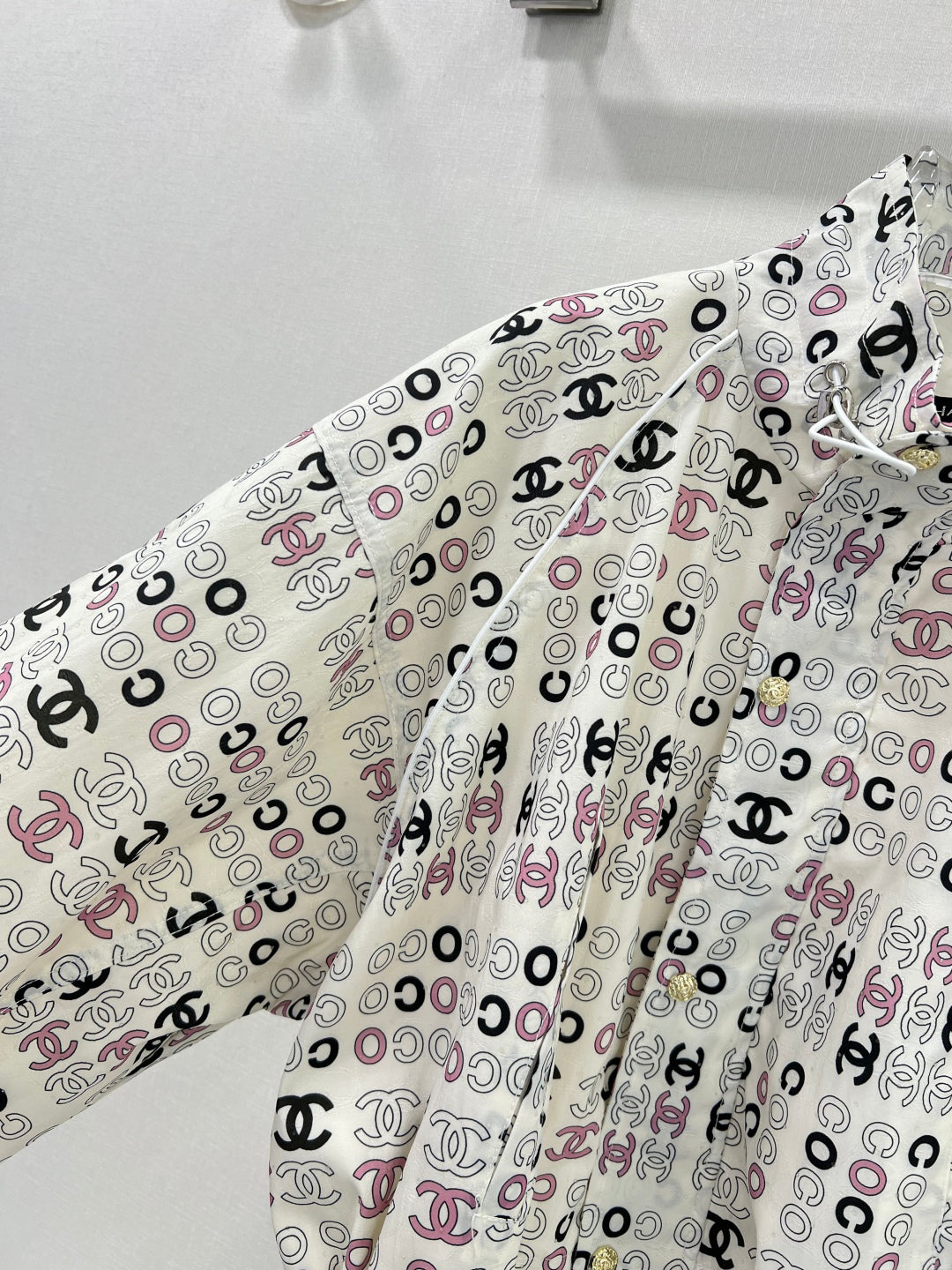 25ss Double letter printed hooded sleeveless jacket