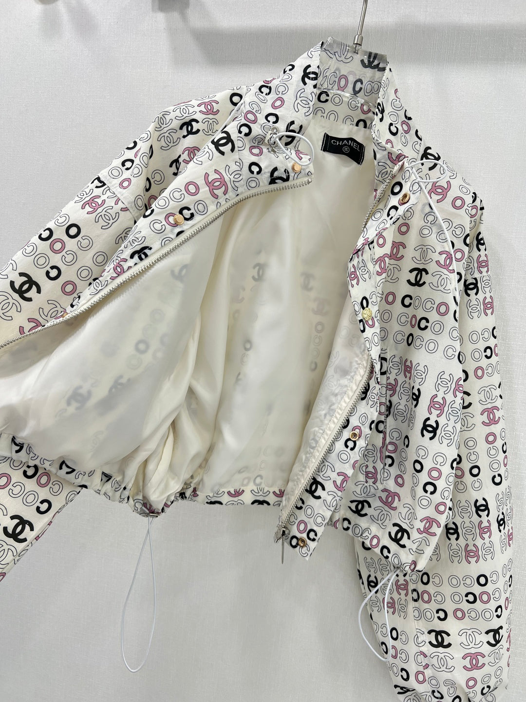 25ss Double letter printed hooded sleeveless jacket