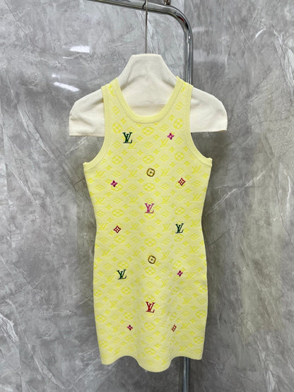 25 New Letter Logo Embroidery Concave and Concave Textured Vest Dress