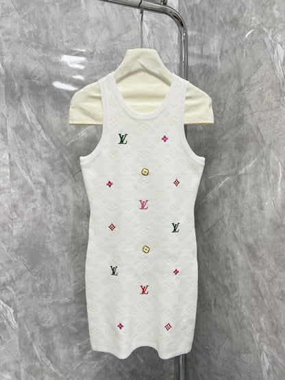 25 New Letter Logo Embroidery Concave and Concave Textured Vest Dress