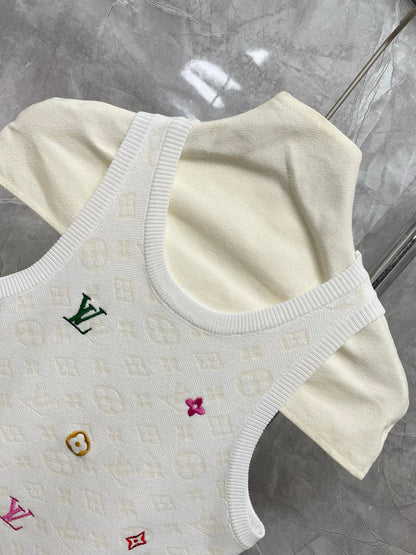 25 New Letter Logo Embroidery Concave and Concave Textured Vest Dress