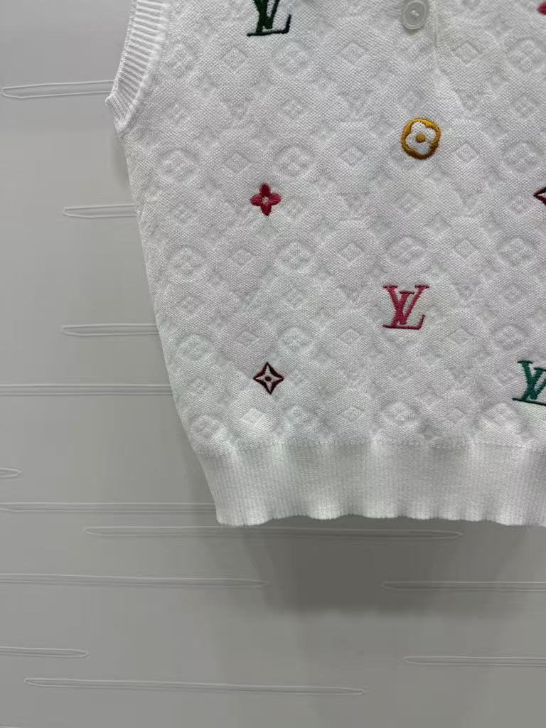 25SS Embroidered letter lapel knit vest
