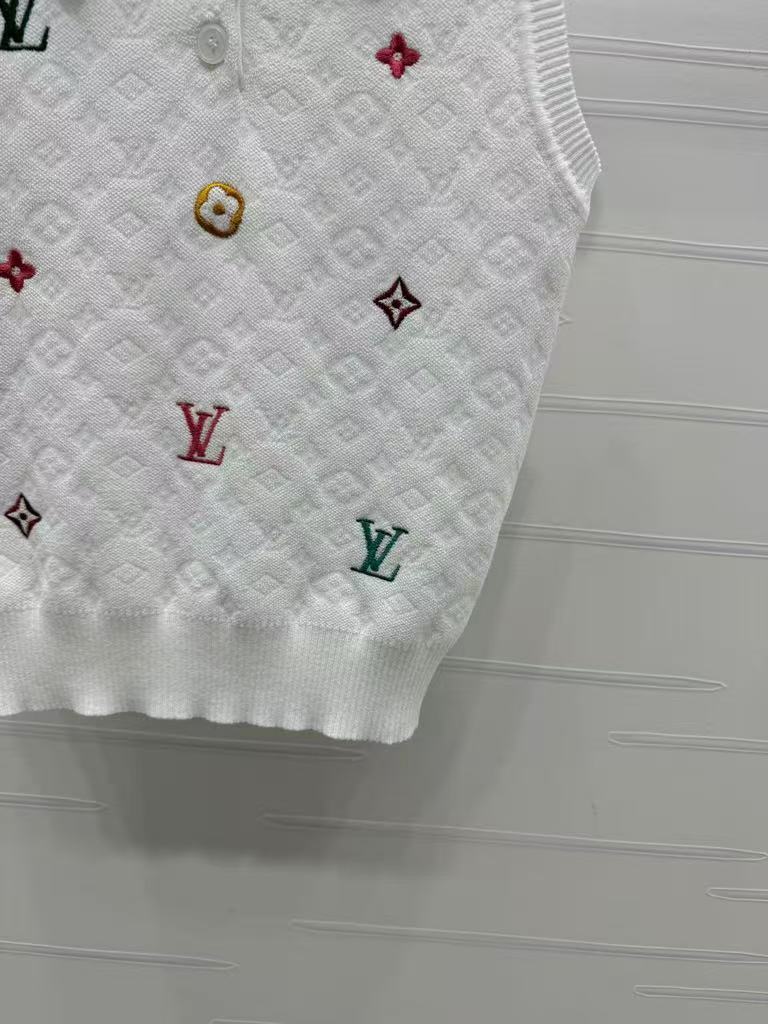 25SS Embroidered letter lapel knit vest