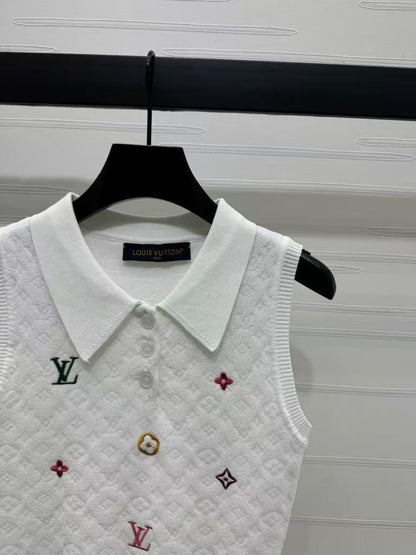 25SS Embroidered letter lapel knit vest