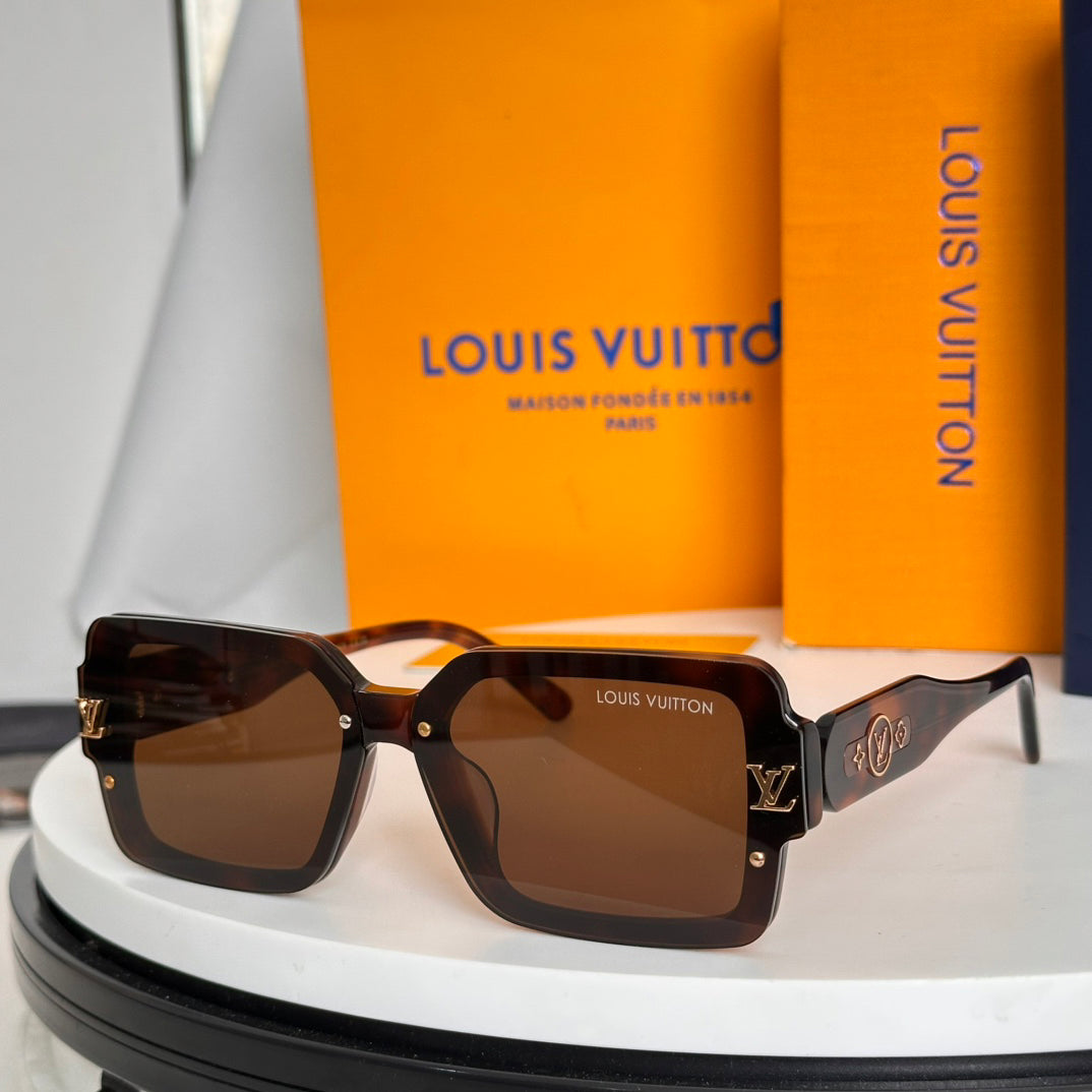 25 new Fashion sunglasses