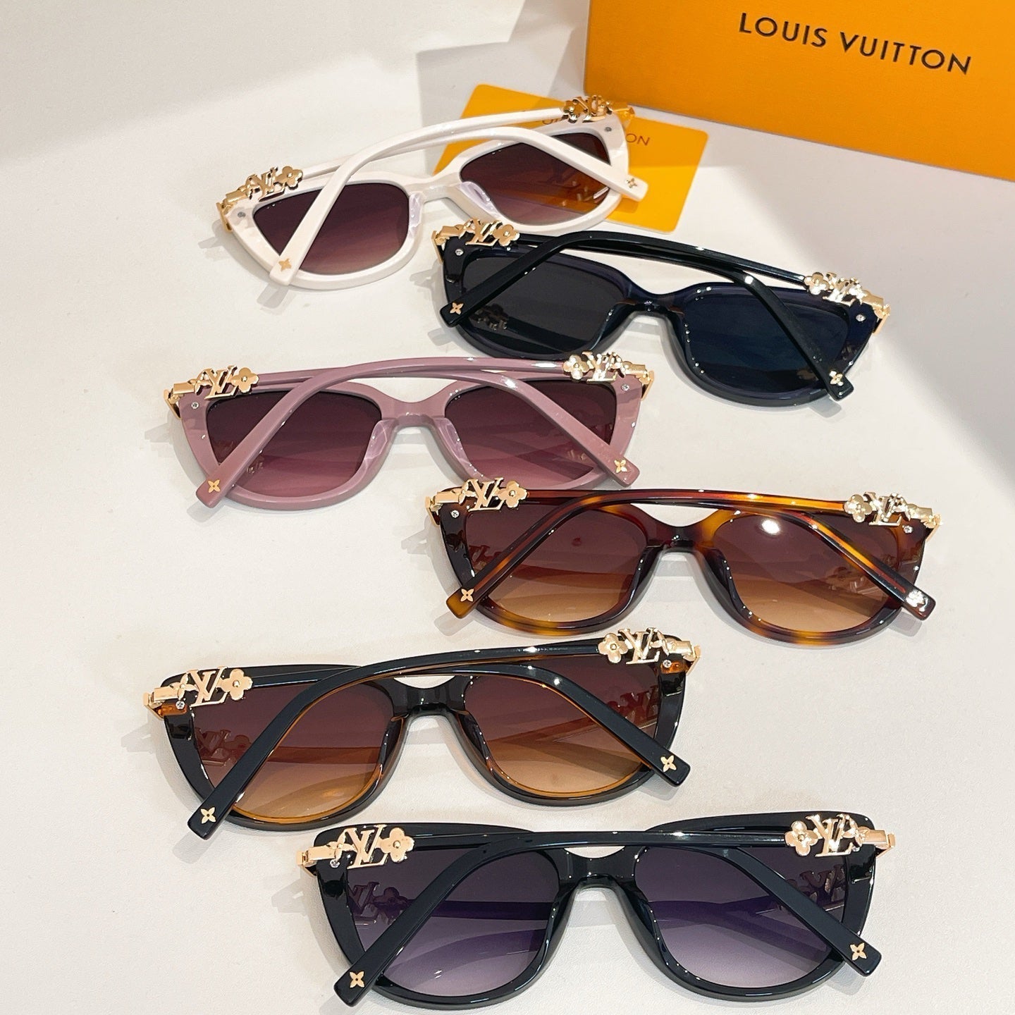 25 new Fashion sunglasses