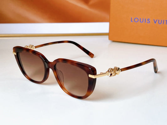 25 new Fashion sunglasses