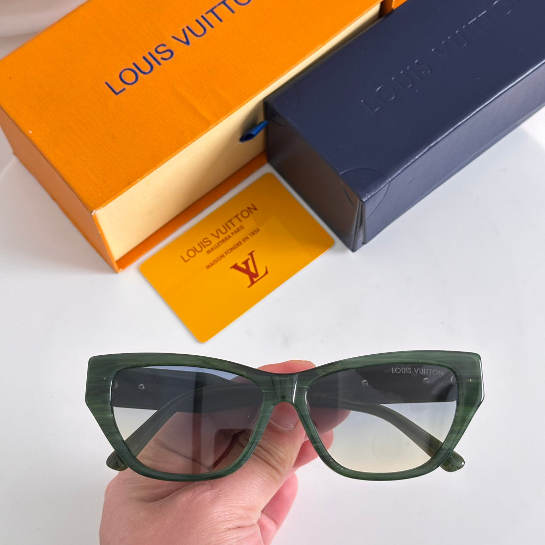 25 new Fashion sunglasses