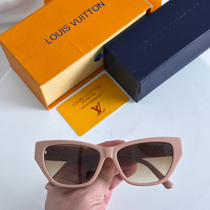 25 new Fashion sunglasses