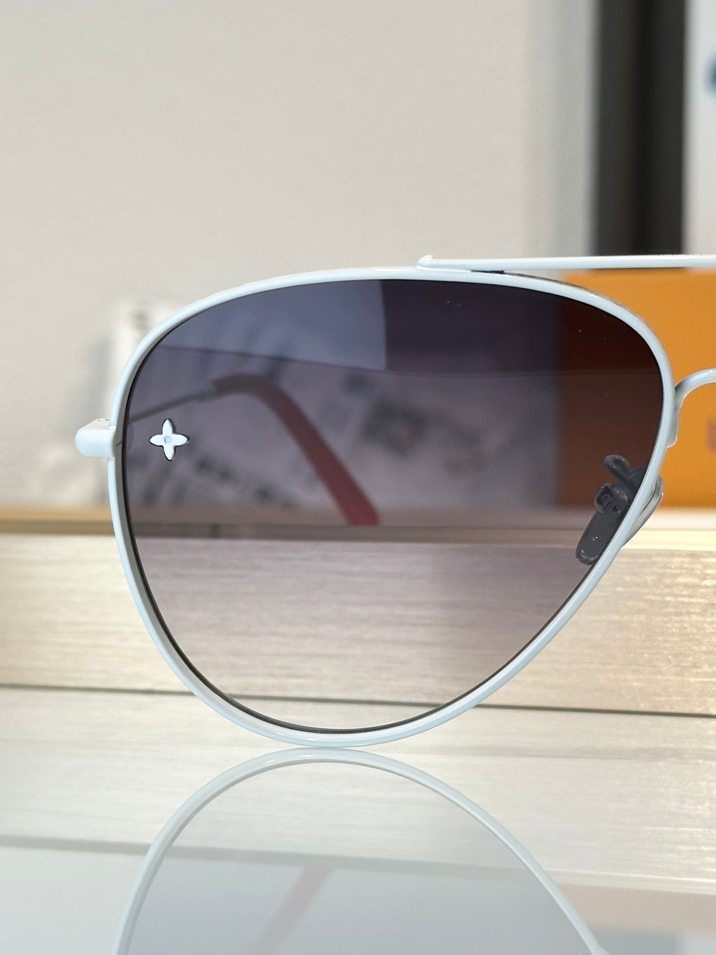 25 new Fashion sunglasses