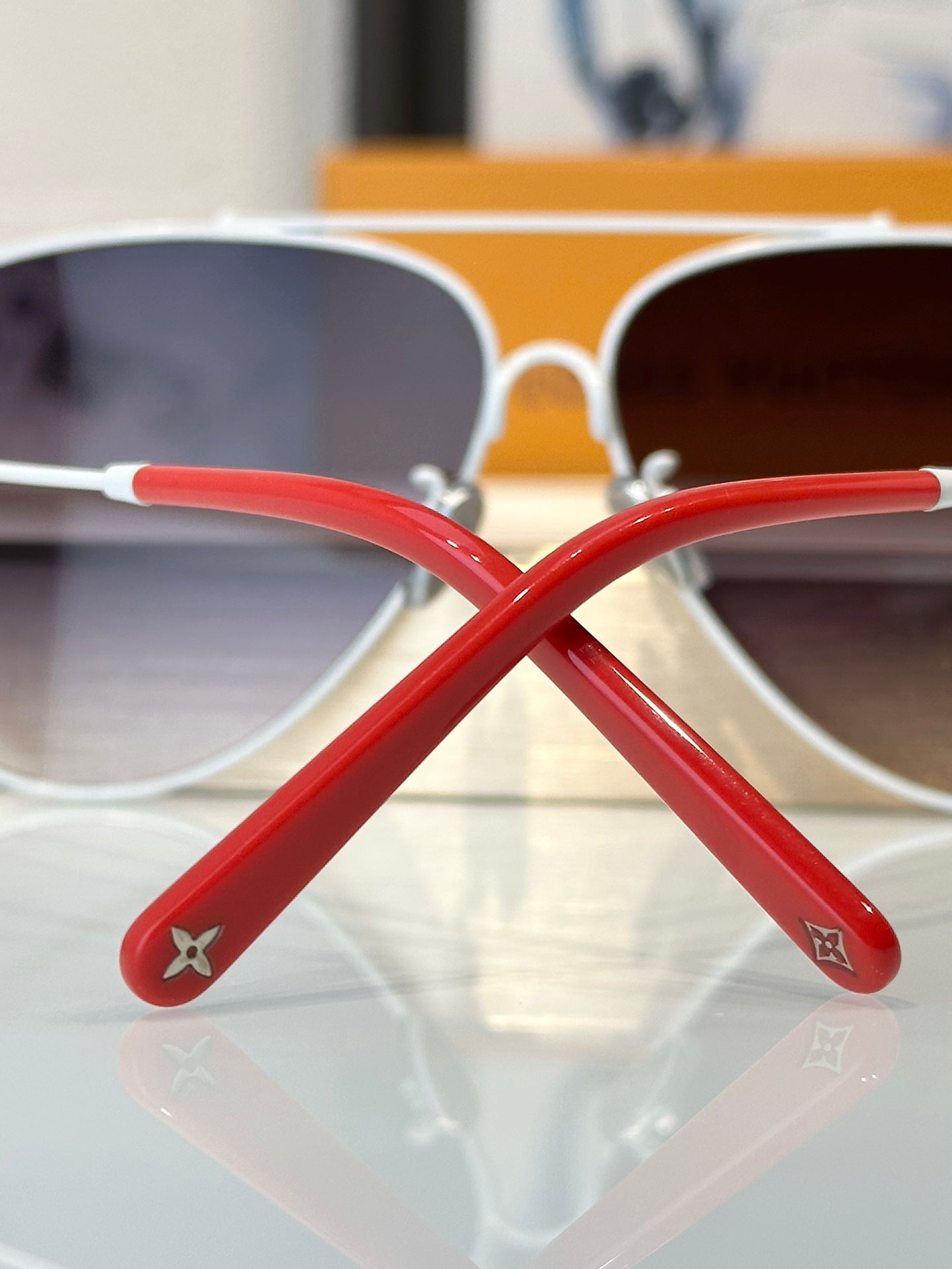 25 new Fashion sunglasses