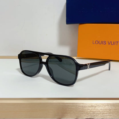 25 new Fashion sunglasses