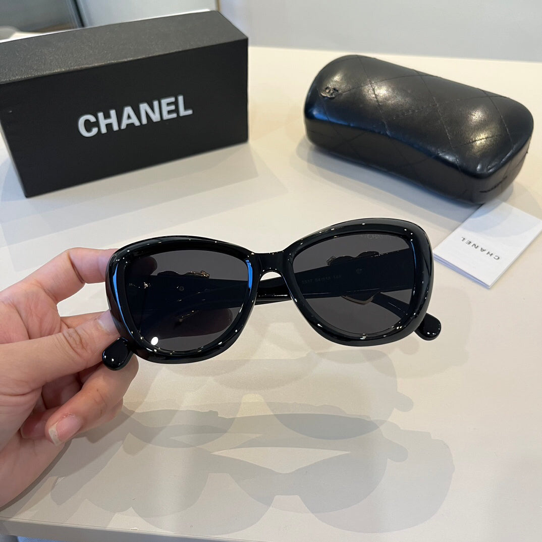 C 25 new Fashion sunglasses