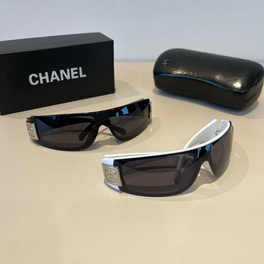 C 25 new Fashion sunglasses