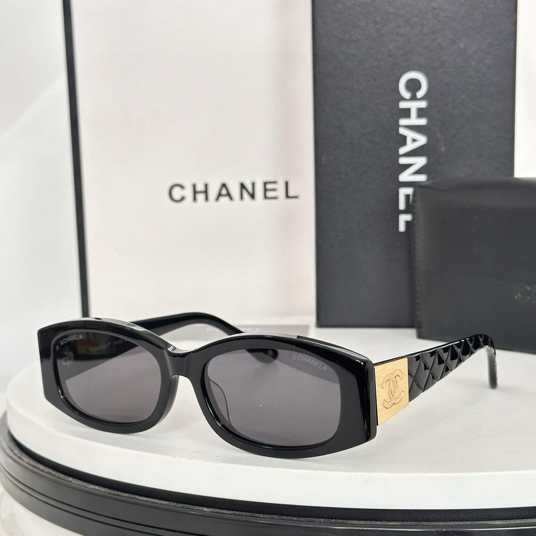 C 25 new Fashion sunglasses