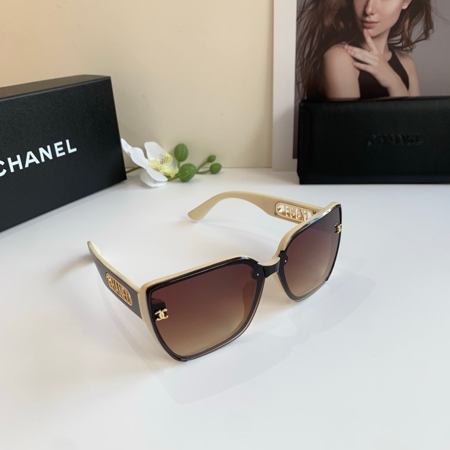 C 25 new Fashion sunglasses