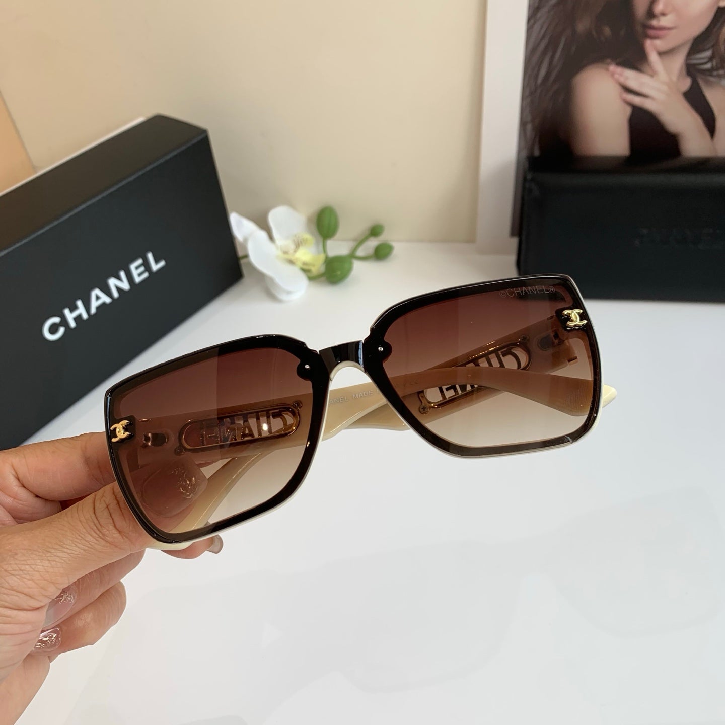 C 25 new Fashion sunglasses