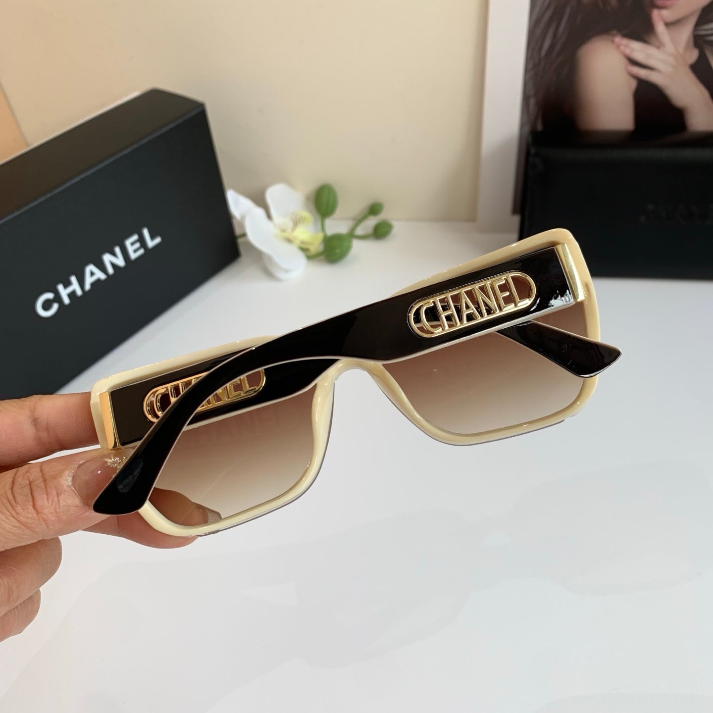 C 25 new Fashion sunglasses
