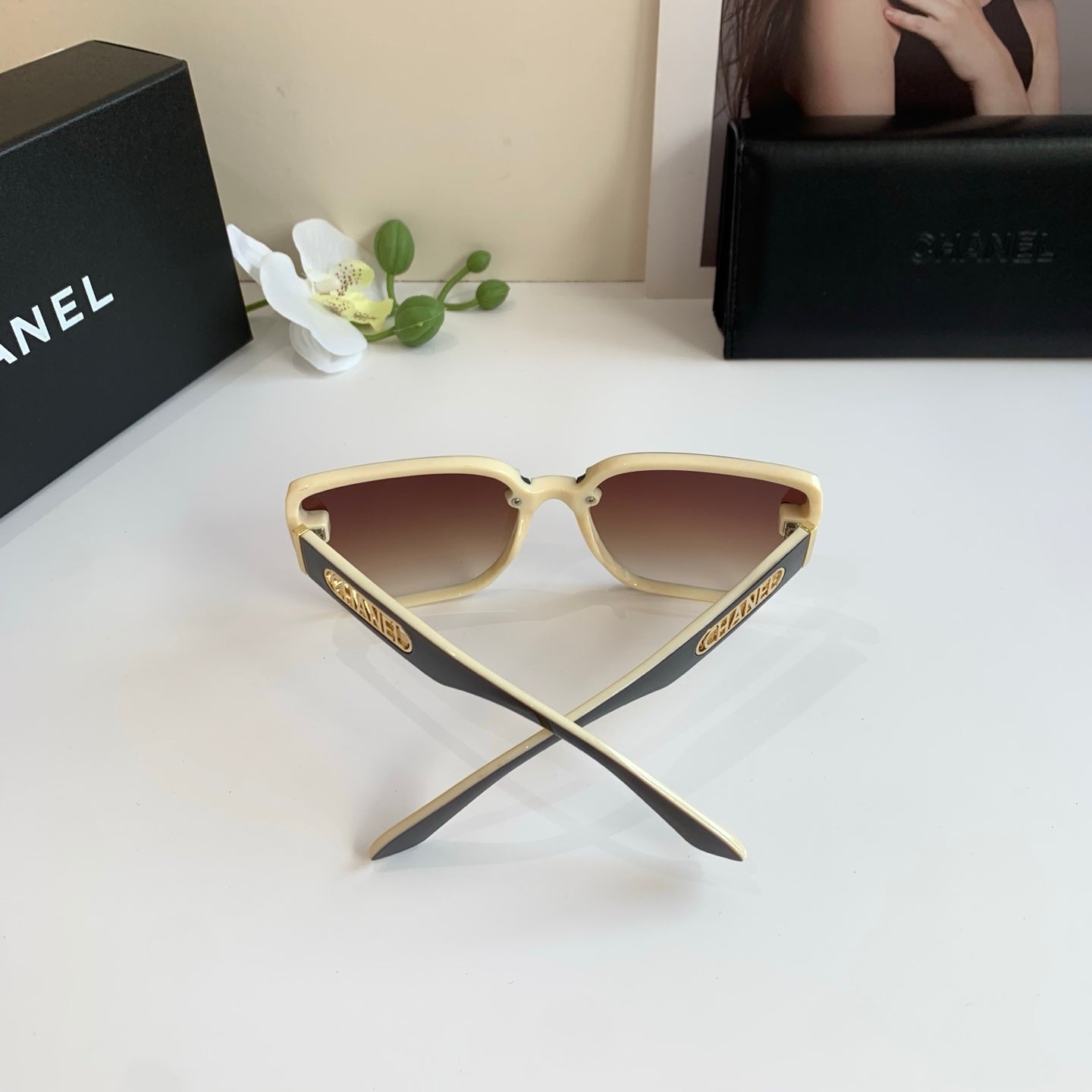 C 25 new Fashion sunglasses