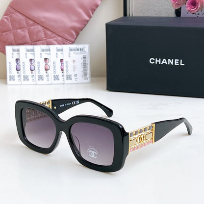 C 25 new Fashion sunglasses