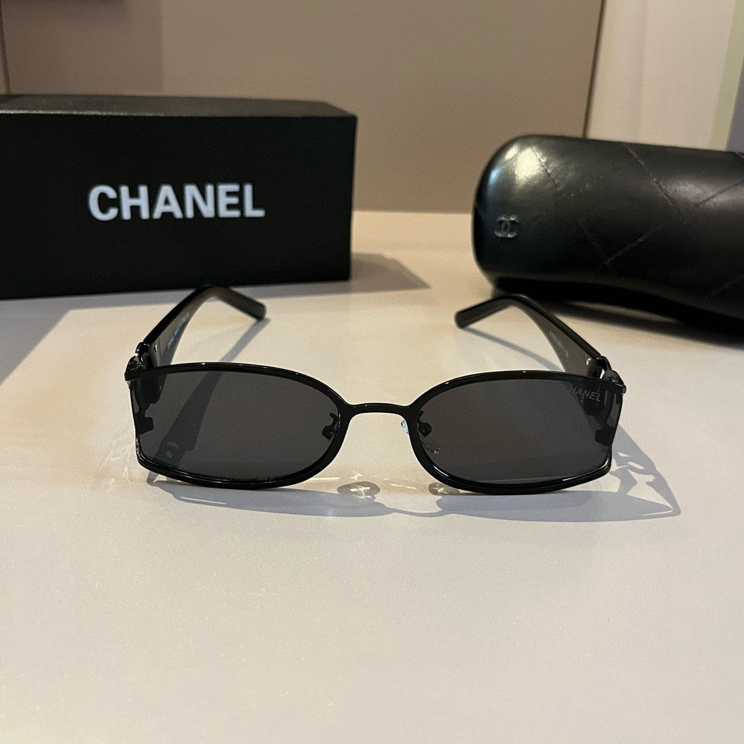 C 25 new Fashion sunglasses