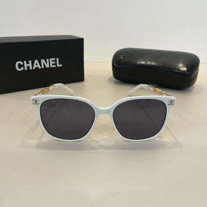 C 25 new Fashion sunglasses
