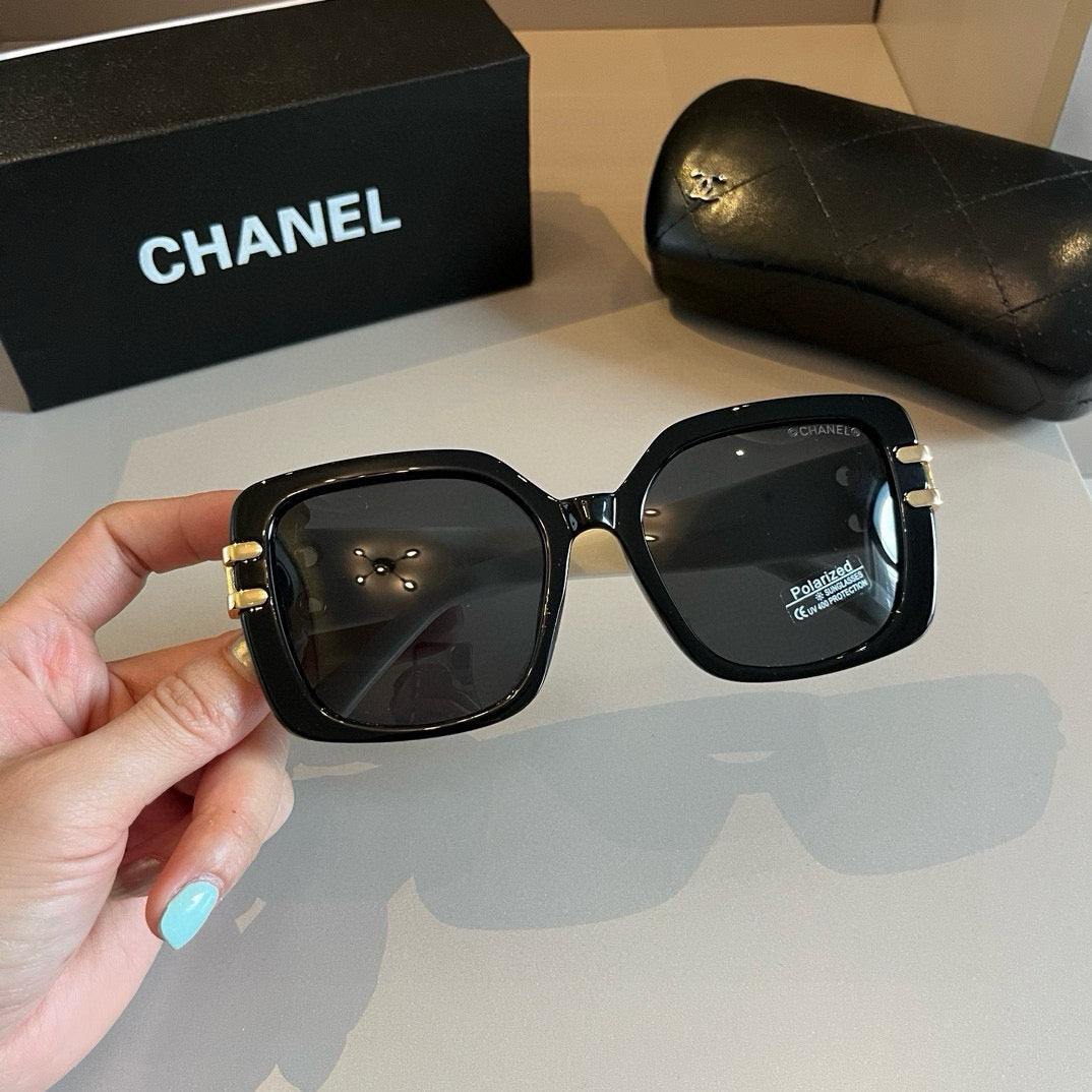 C 25 new Fashion sunglasses
