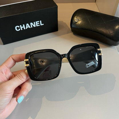 C 25 new Fashion sunglasses