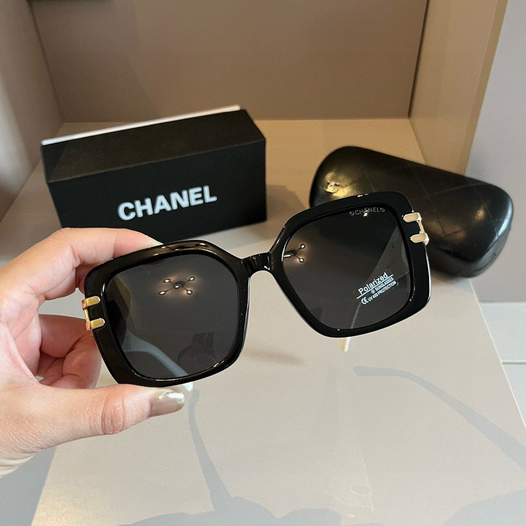 C 25 new Fashion sunglasses
