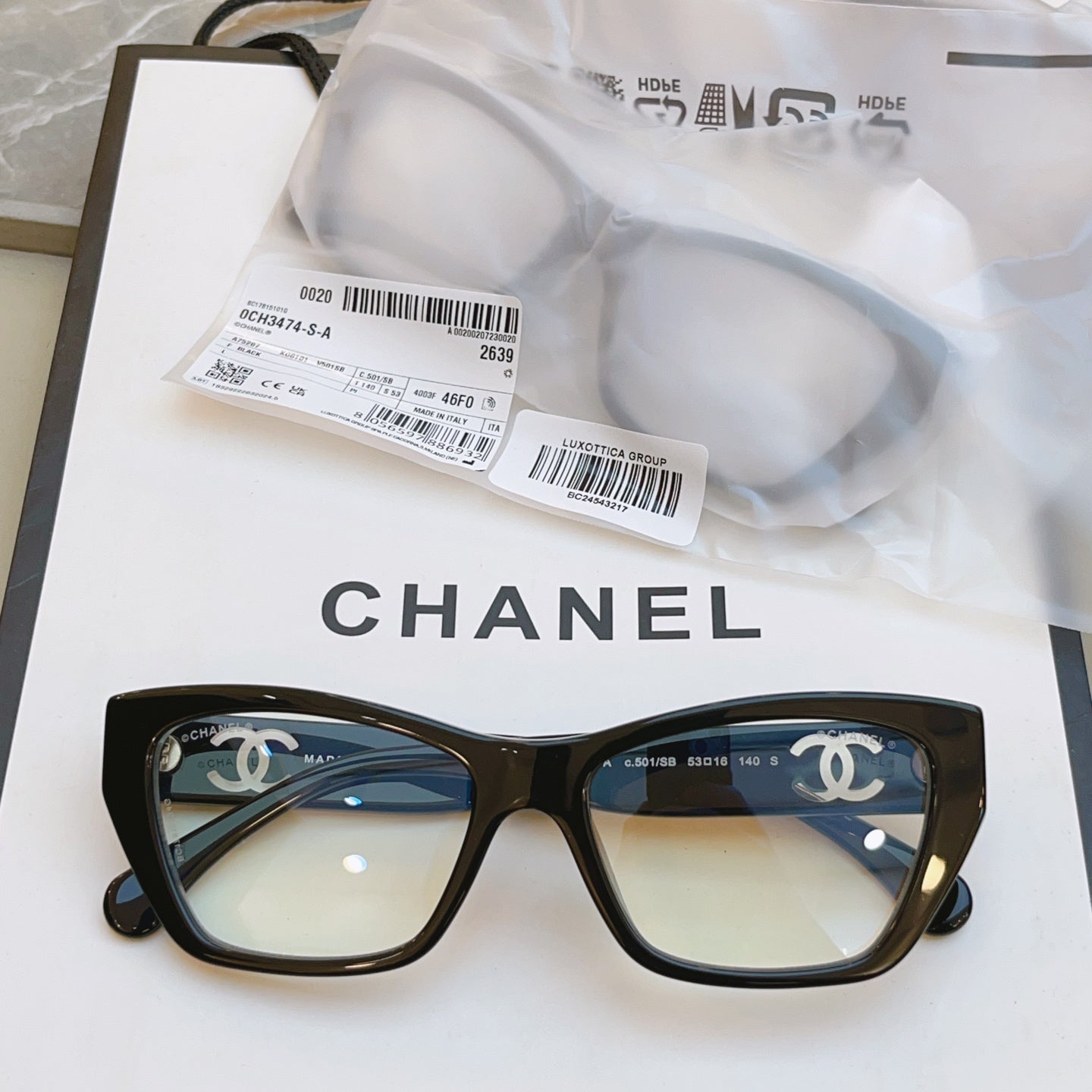 C 25 new Fashion sunglasses