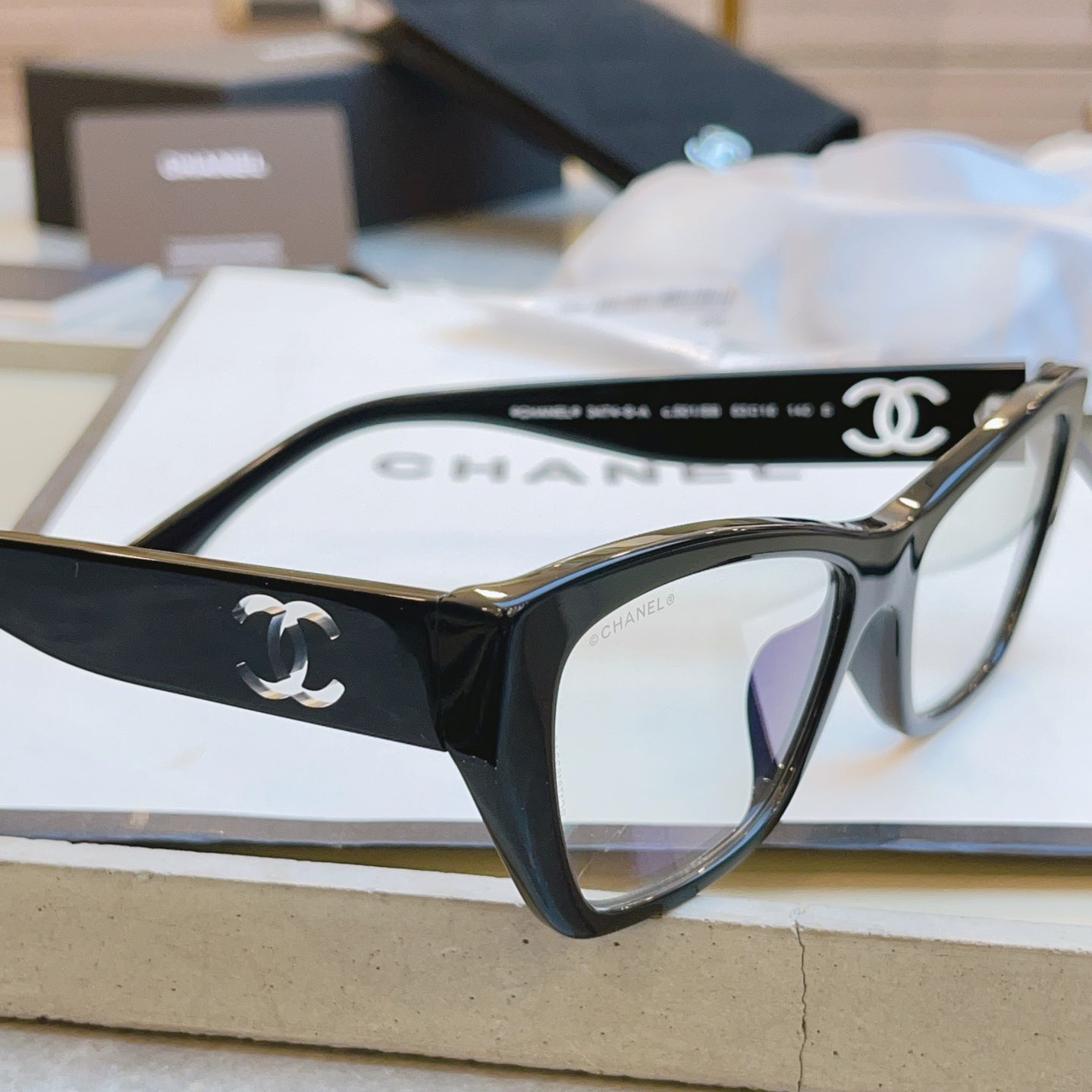 C 25 new Fashion sunglasses