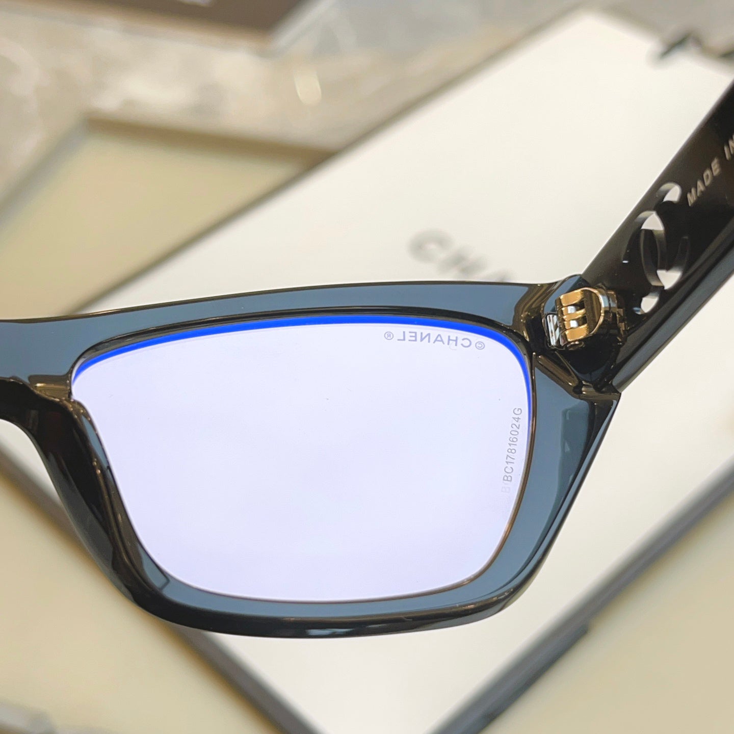 C 25 new Fashion sunglasses