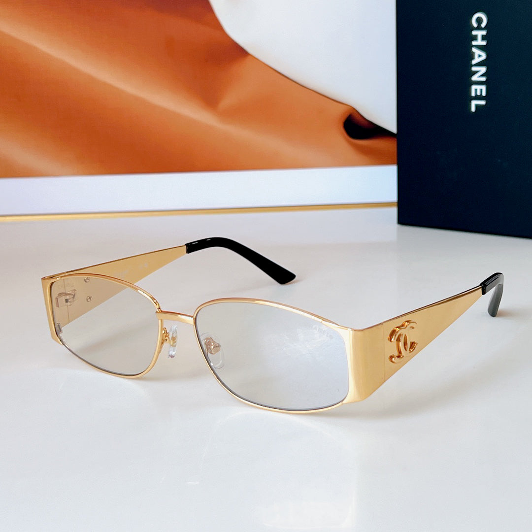 C 25 new Fashion sunglasses