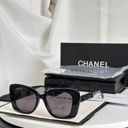 C 25 new Fashion sunglasses