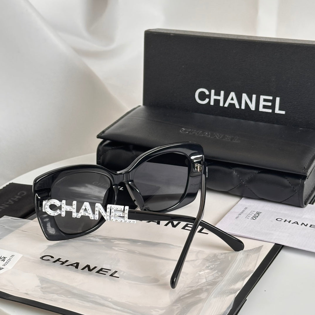 C 25 new Fashion sunglasses