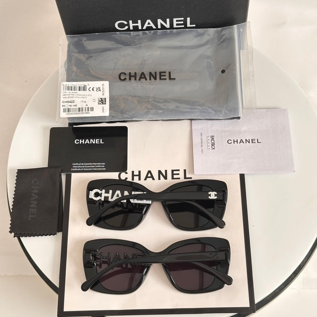 C 25 new Fashion sunglasses