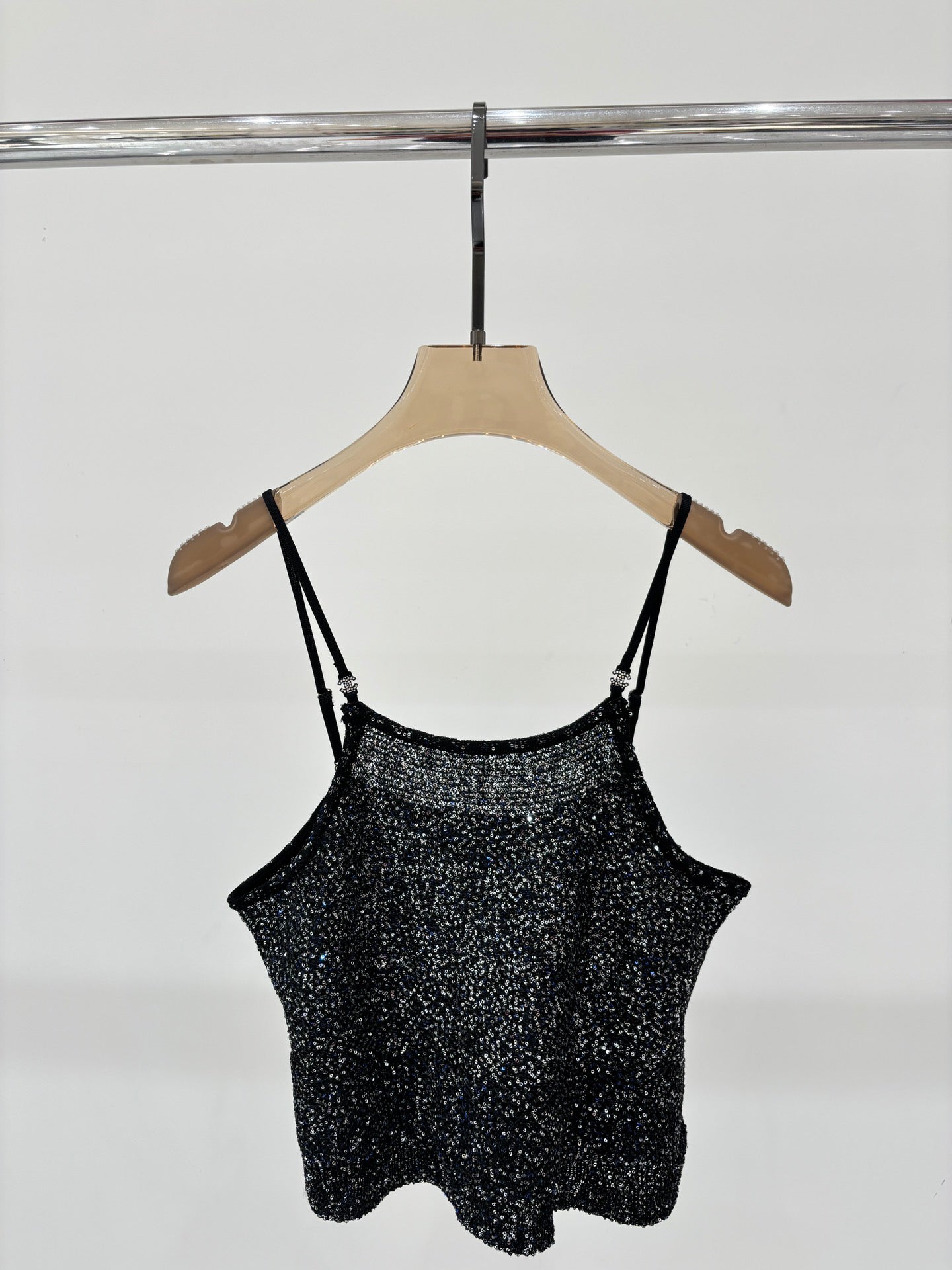 25ss Early spring new diamond button sequins decorated ruffled knitted vest