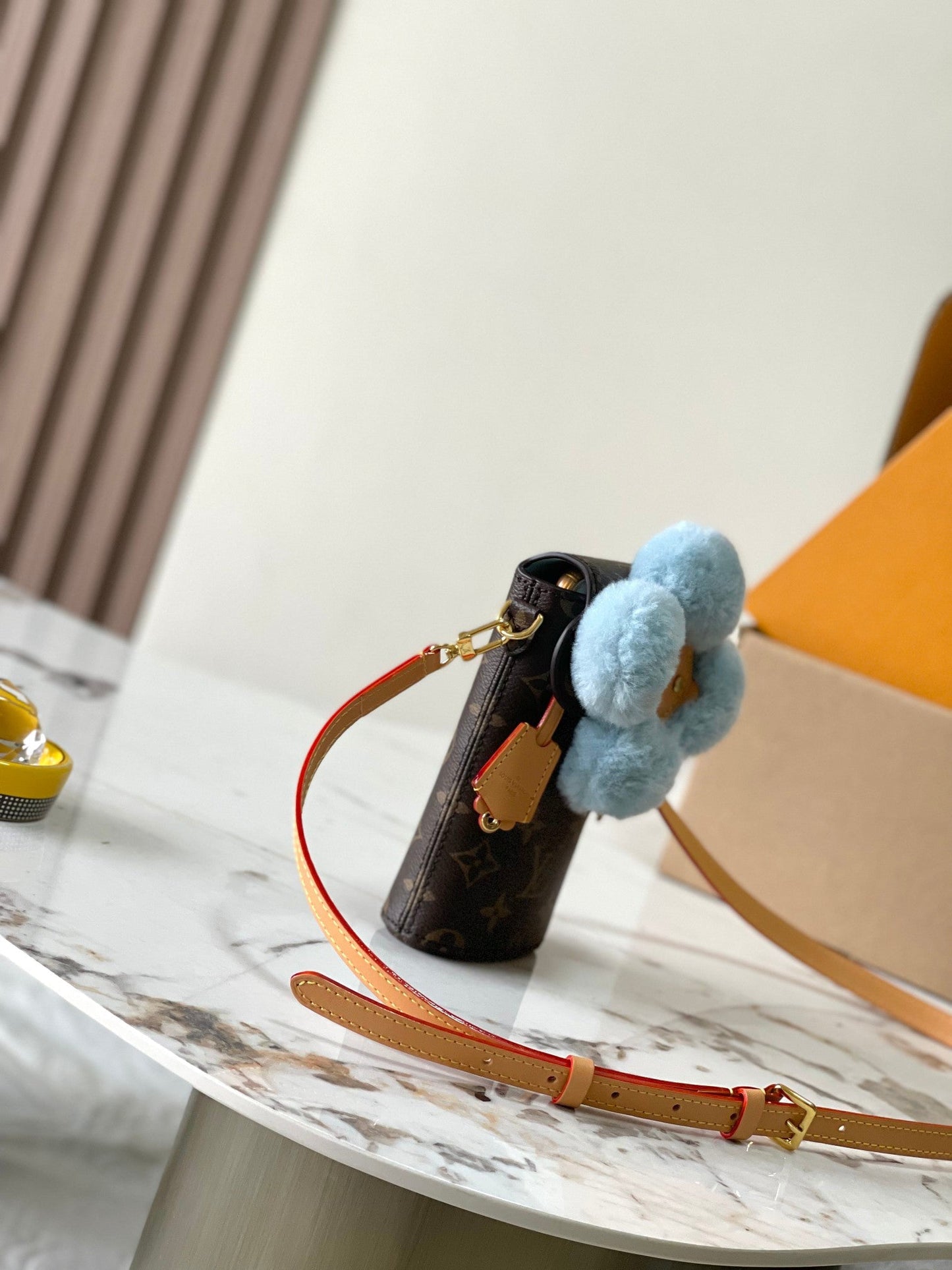 MB chip version mobile phone package