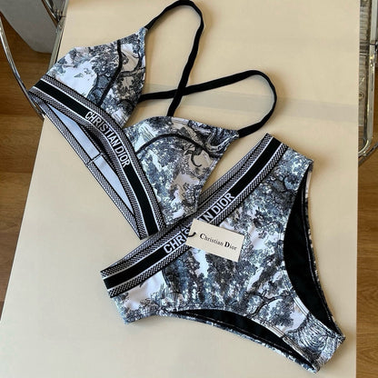 25 new summer two-piece swimsuits