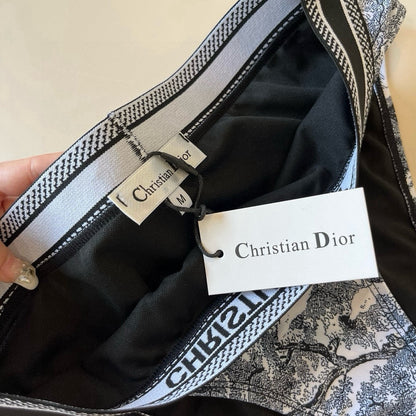 25 new summer two-piece swimsuits