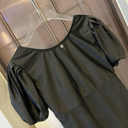 25Latest Beach One-Piece Swimsuits for Summer