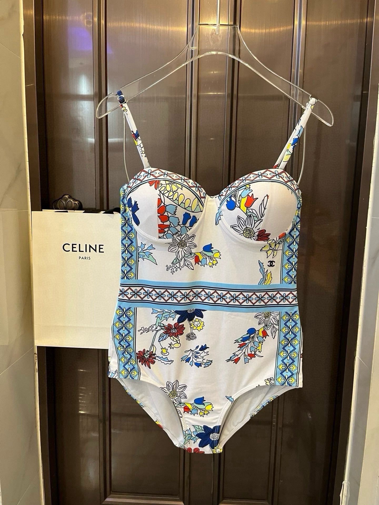 25 Summer new style one-piece swimsuit with steel ring