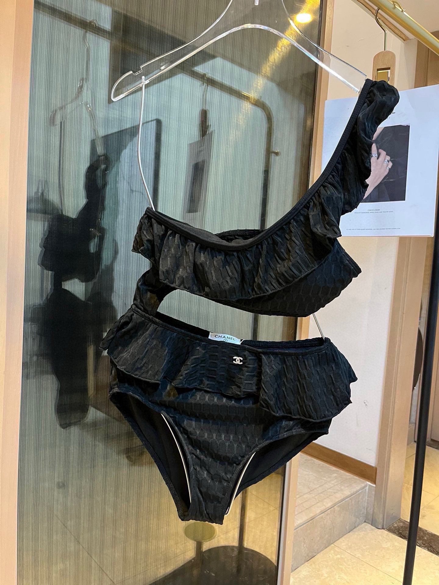 25 Summer new ruffle irregular one-piece swimsuit bikini