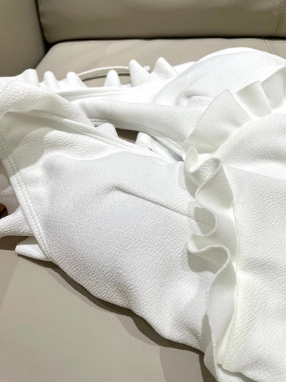 25 Summer new temperament swimsuit + skirt