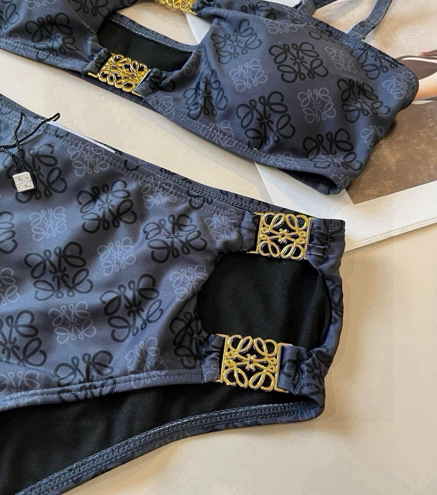 25 new summer two-piece swimsuits