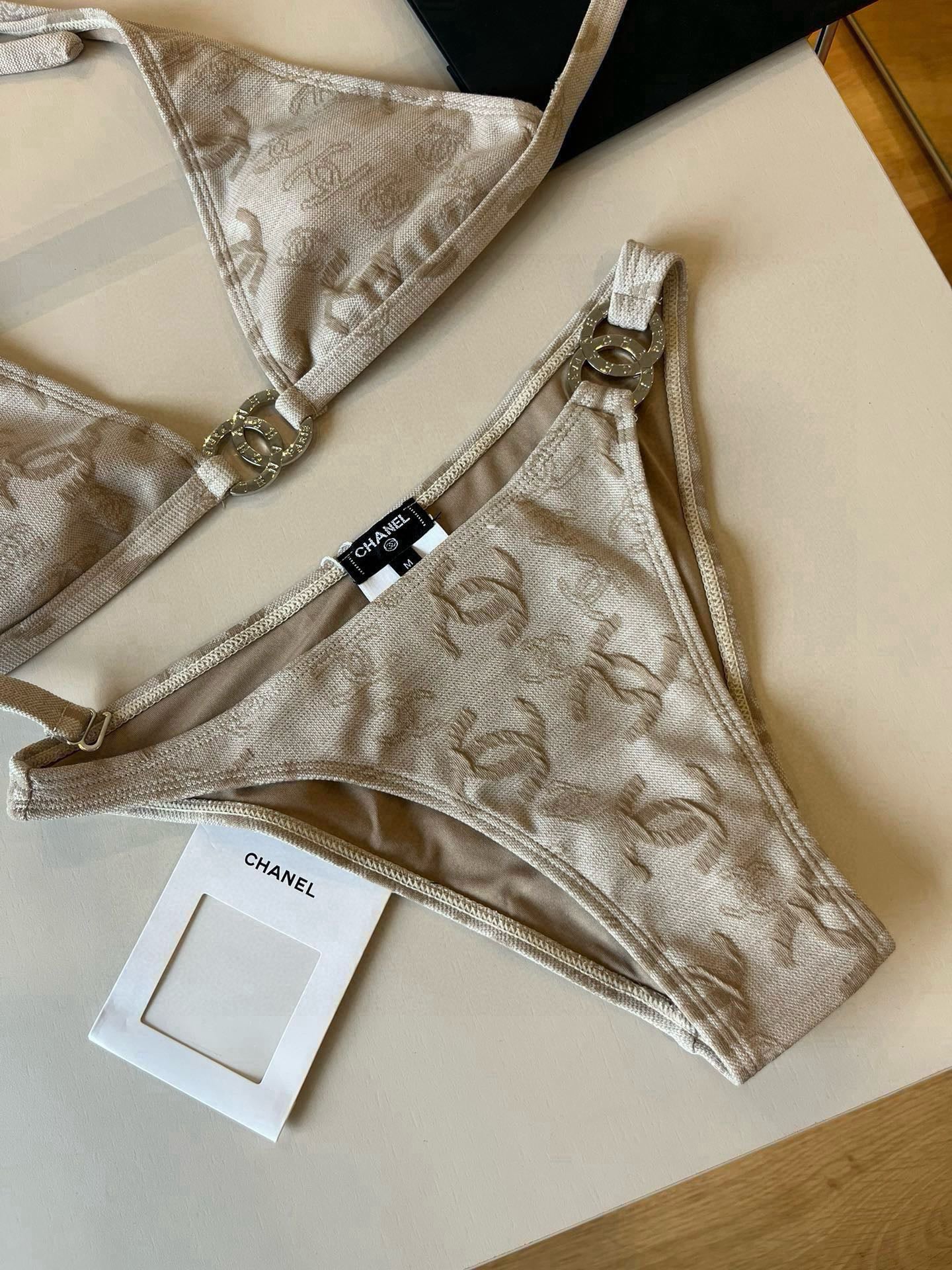 25 New style printed swimsuit