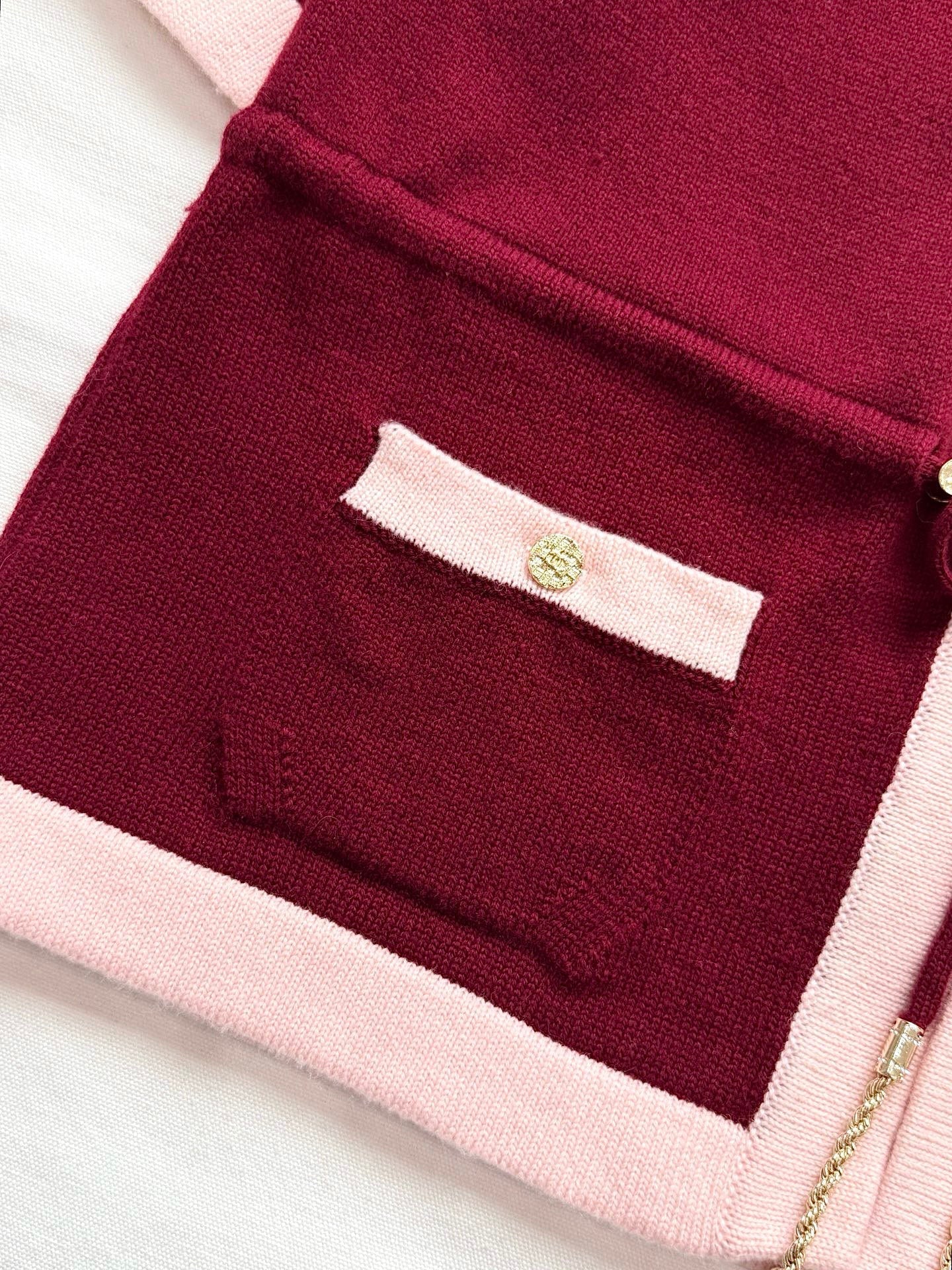 Pure wool cardigan with custom color and dyeing, contrasting color splicing, drawstring